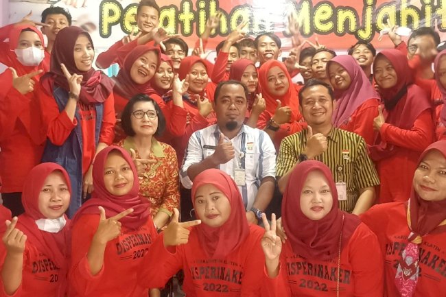 Penutupan Pelatihan Menjahit