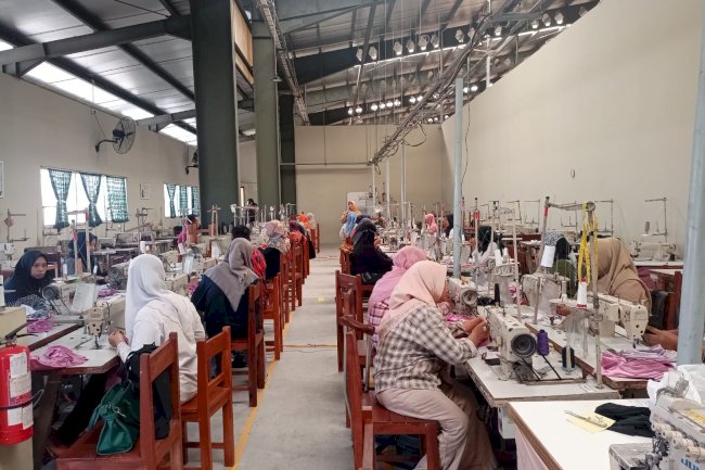 Pelatihan dan Uji Kompetensi Tata Busana bagi IKM Konveksi Klaten