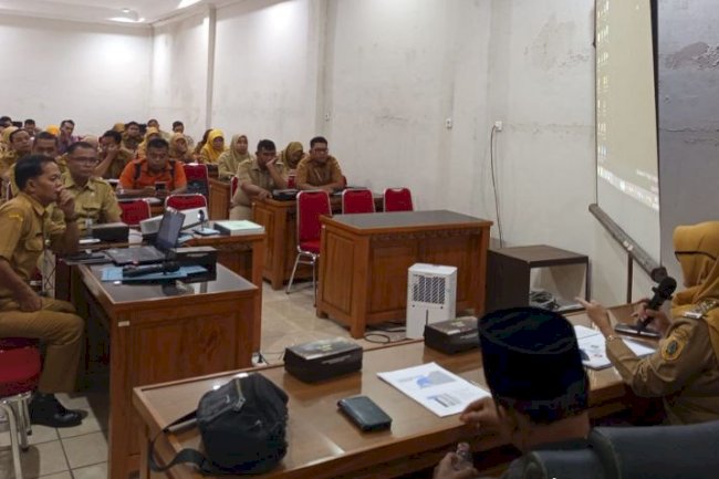 PEMBINAAN BKK SMK SE-KABUPATEN KLATEN UNTUK OPTIMALISASI PENEMPATAN TENAGA KERJA